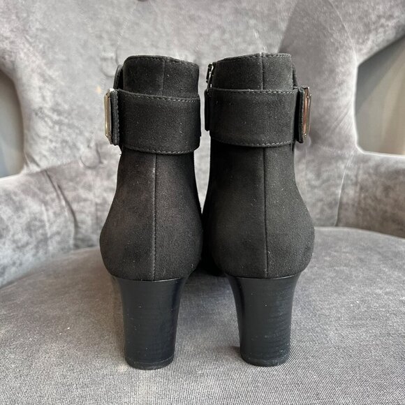 Aquatalia Daniella Black Suede Ankle Boots – Size 9 - Picture 6 of 11